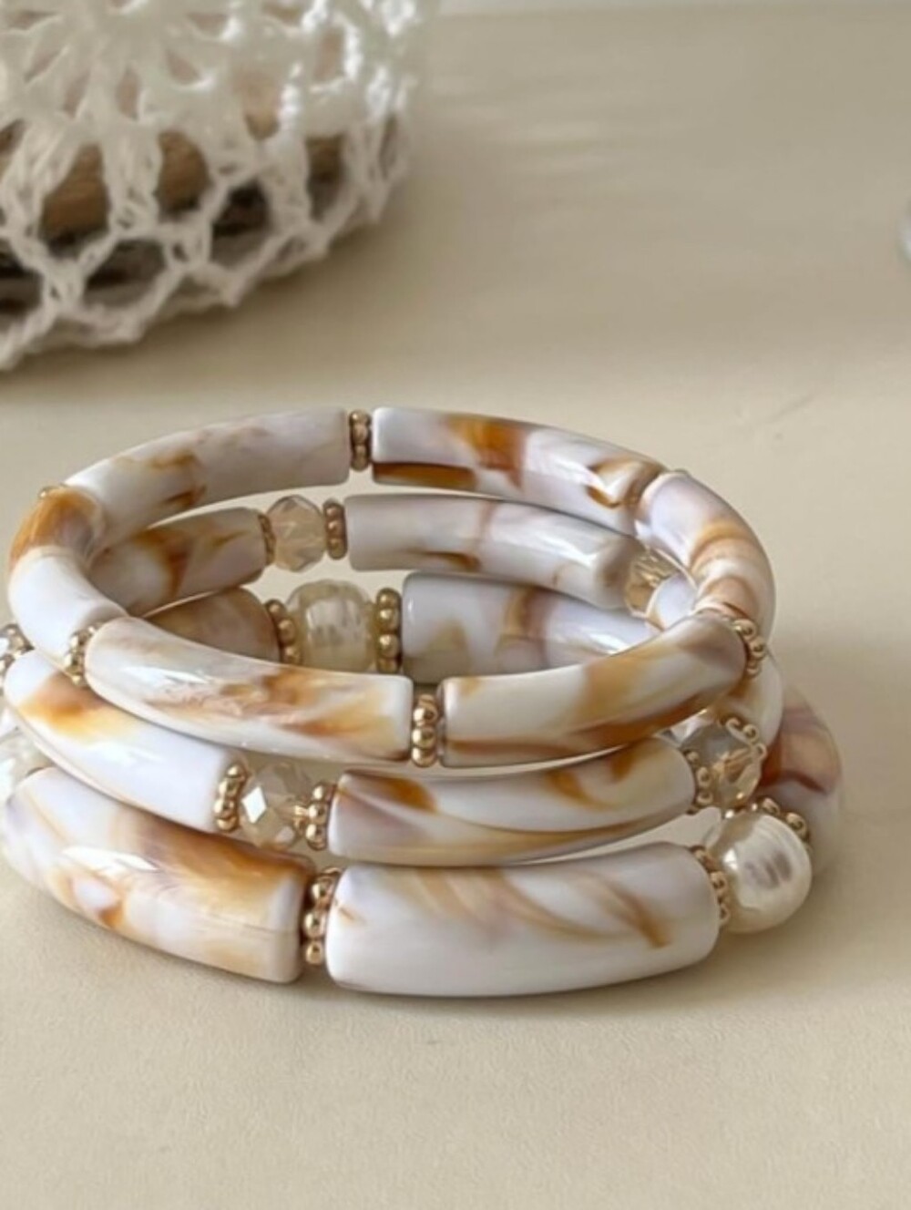 3Pc Acrylic Stretch Bracelet Stack Marbled White Cream Pearl Tube Bangle Set